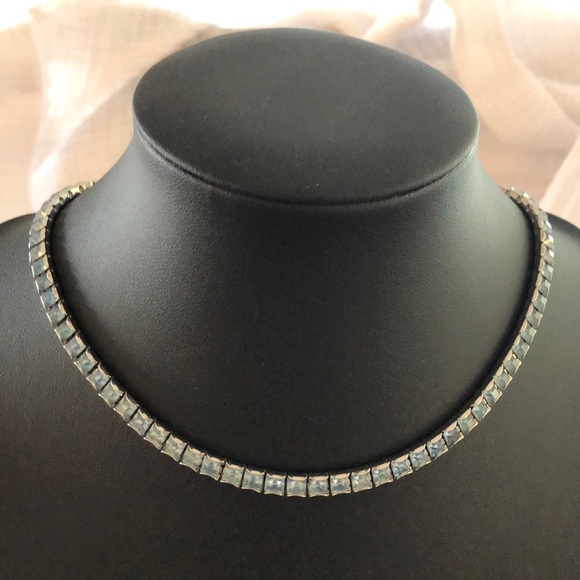 VINTAGE 1950’s RARE CHOKER COLLAR NECKLACE IN AQUA BLUE CRYSTALS ! EXCELLENT! - Picture 2 of 7